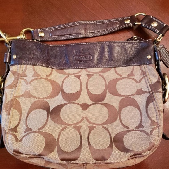 Authentic Coach Bag - Good Condition - Picture 1 of 3